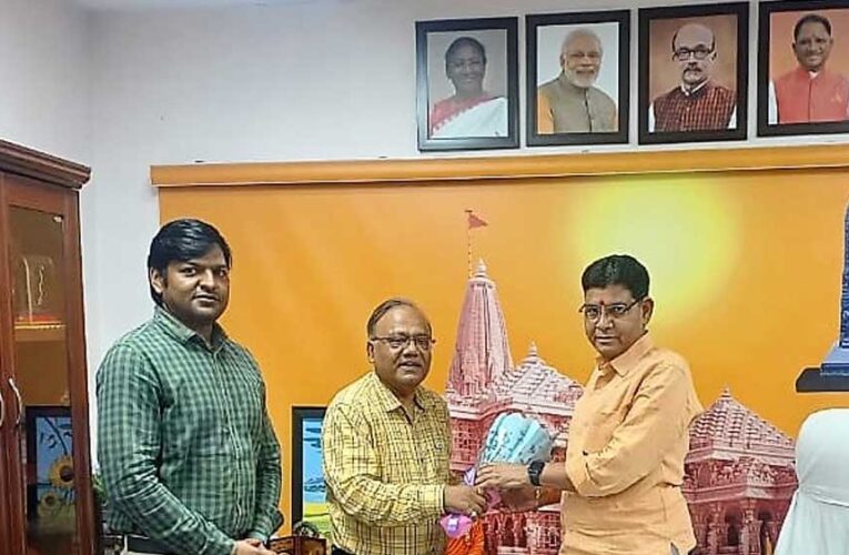 उच्च शिक्षा मंत्री से कुलपति प्रो. मनोज दयाल की शिष्टाचार भेंट
