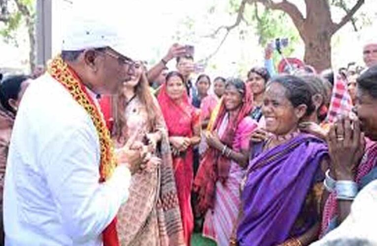 सुशासन तिहार बना लोगों की राहत का जरिया, घर के पास ही सुलझ रहीं समस्याएं