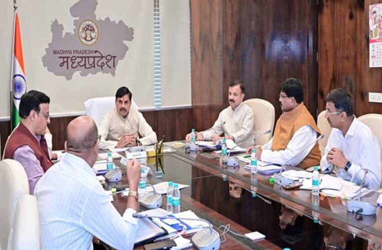 प्रदेश में नागरिकों को लोक परिवहन सुविधा के लिये सुगम परिवहन सेवा योजना शीघ्र प्रारंभ करे : मुख्यमंत्री डॉ. यादव