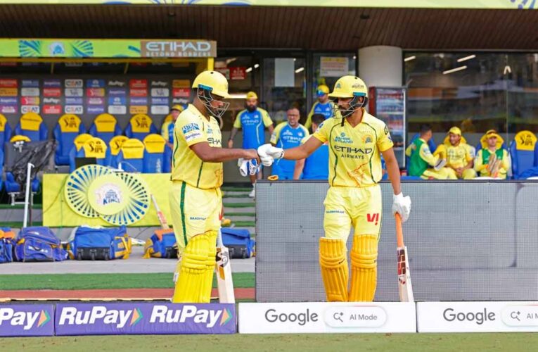 उर्विल पटेल के तूफान से लखनऊ ढहा, चेन्नई सुपर किंग्स ने 5 विकेट से दर्ज की जीत