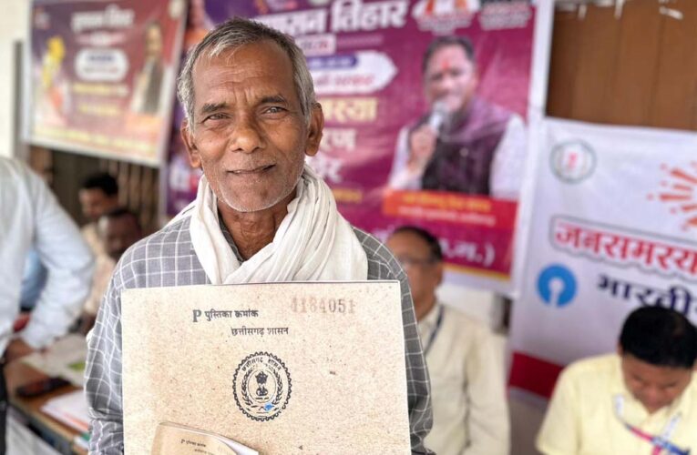 जनसमस्या निवारण शिविर बना आमजन के लिए राहत का माध्यम, मोहनलाल को मिला तत्काल लाभ