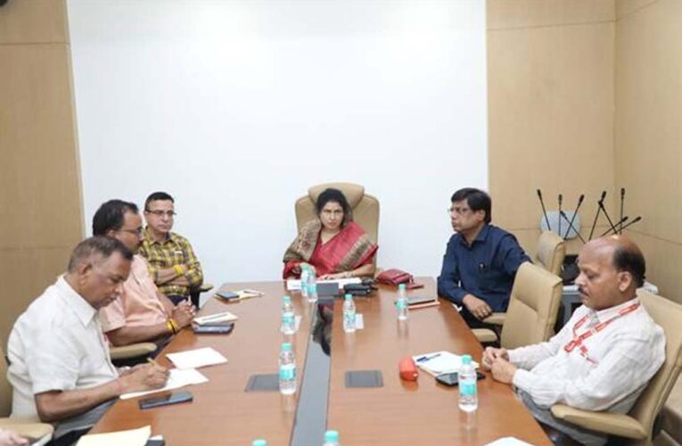 विकास कार्यों में लेटलतीफी बर्दाश्त नहीं, गुणवत्ता के साथ समय-सीमा में पूरे हों कार्य: राज्यमंत्री गौर