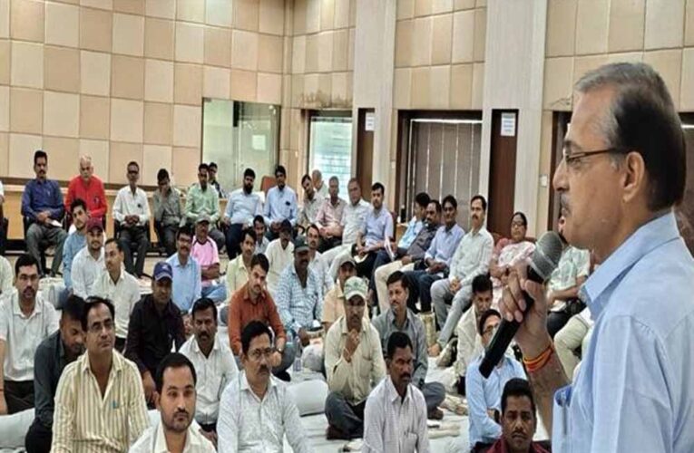 शिक्षक राष्ट्र निर्माण में समर्पित हों, तभी बनेगा सशक्त भारत : डॉ. शर्मा