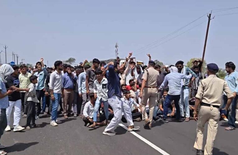 सीहोर में 15 दिन की बिजली कटौती पर फूटा गुस्सा, ग्रामीणों ने किया चक्काजाम