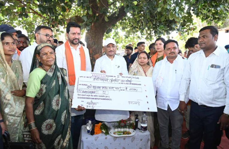 सुशासन तिहार: चौपाल में मिली राहत, सरलाबाई मरावी की समस्या का मुख्यमंत्री ने किया त्वरित समाधान