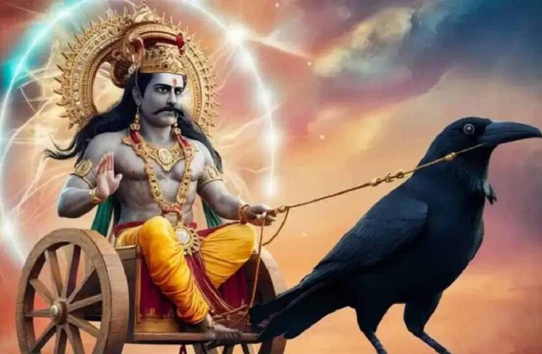 आज शनिदेव के नाम जलाएं दीपक, पढ़ें ये चमत्कारी मंत्र