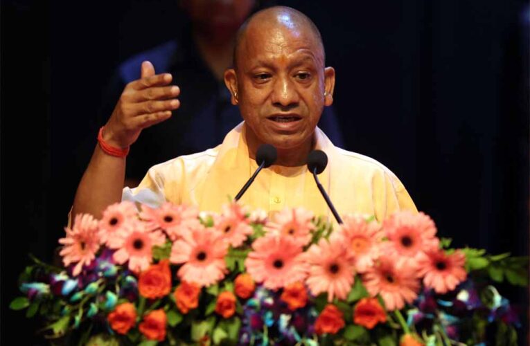 शिक्षामित्रों को पहचान और संबल दे रही योगी सरकार, 5 मई को गोरखपुर में सीएम करेंगे सम्मान