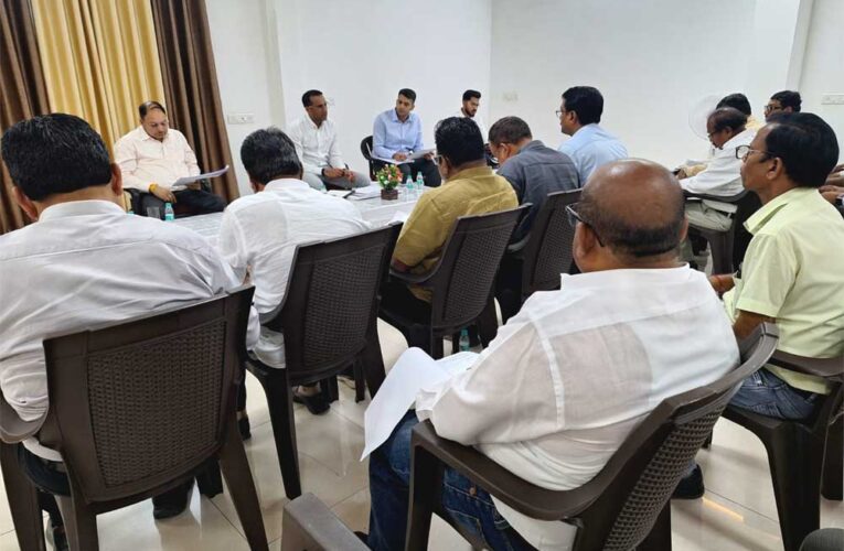 लोक निर्माण विभाग के सचिव ने निर्माणाधीन कयाघाट ब्रिज और मरीन ड्राइव का किया निरीक्षण
