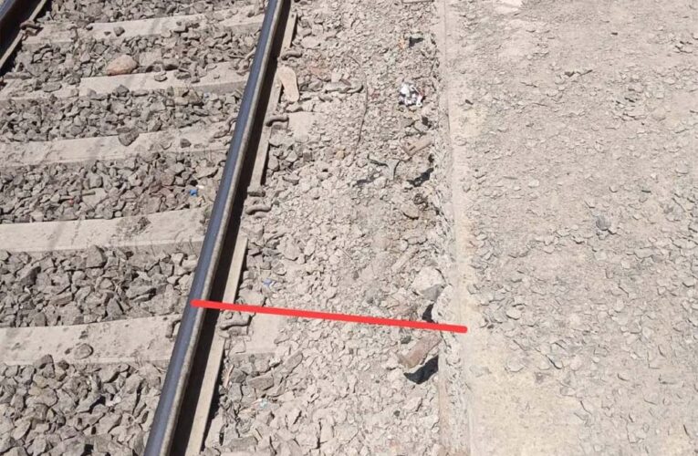 करोड़ों की परियोजना में बड़ी लापरवाही: ट्रेन–प्लेटफॉर्म गैप बढ़कर बना जानलेवा खतरा