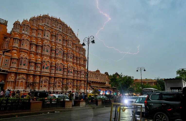 राजस्थान में आज आंधी-बारिश और हीटवेव का डबल अलर्ट