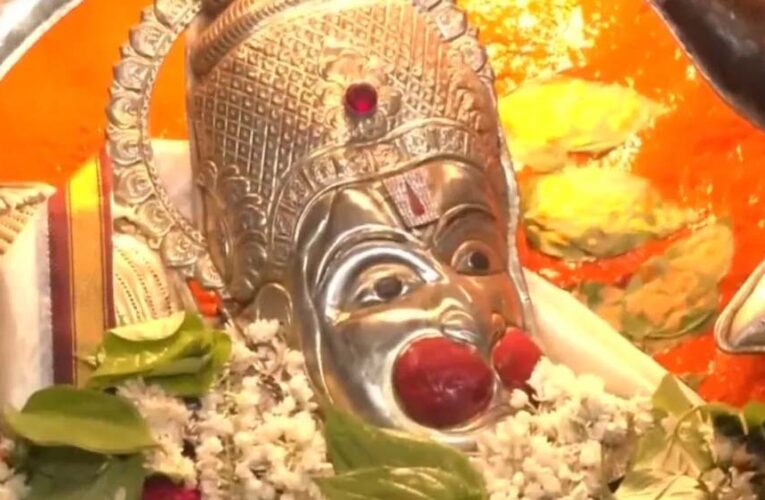 रात में हनुमान जी की पूजा क्यों मानी जाती है सबसे फलदायी? जानिए धार्मिक मान्यता