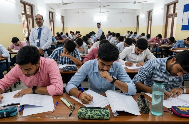 NEET UG 2026: छात्रों के लिए बड़ी खुशखबरी, NTA ने बदला एग्जाम पैटर्न; अब मिलेंगे 195 मिनट