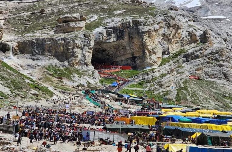 अमरनाथ यात्रियों की होगी Real-Time ट्रैकिंग, भोपाल में बनेगा कंट्रोल रूम; सुरक्षा व्यवस्था और मजबूत