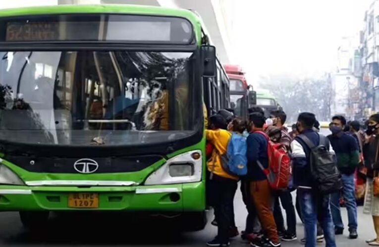 दिल्ली में मेट्रो जैसी बस ट्रैकिंग सुविधा, बस स्टॉप पर मिलेगी रियल-टाइम जानकारी