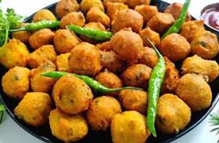 मूंग दाल पकौड़ी की सब्जी: गर्मियों में चटपटा और स्वादिष्ट लंच का परफेक्ट विकल्प