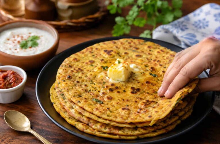 बची हुई दाल से बनाएं झटपट टेस्टी और क्रिस्पी दाल पराठा रेसिपी
