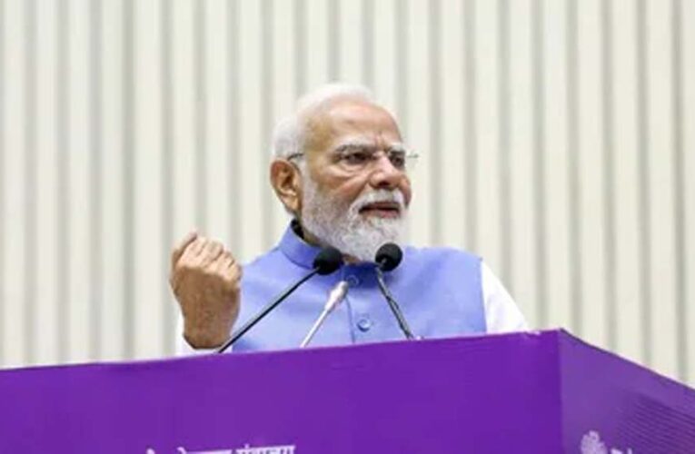 PM SVANidhi योजना: स्ट्रीट वेंडर्स को बिना गारंटी 50 हजार तक लोन, लाखों लोग हुए लाभान्वित