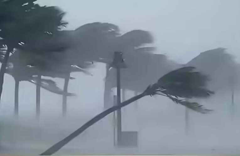 IMD का अलर्ट: 17 राज्यों में आंधी-बारिश का खतरा, 70 किमी/घंटा तक चलेंगी तेज हवाएं