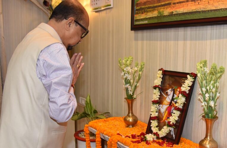 राज्यपाल ने रानी लक्ष्मी बाई के बलिदान दिवस पर उन्हें नमन किया