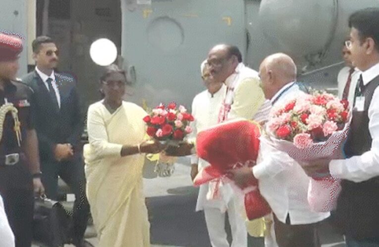 जनजातीय महासम्मेलन में राष्ट्रपति द्रौपदी मुर्मू का संबोधन, बोलीं- अध्यात्म, सामाजिक समरसता और पर्यावरण संरक्षण से बनेगा विकसित भारत