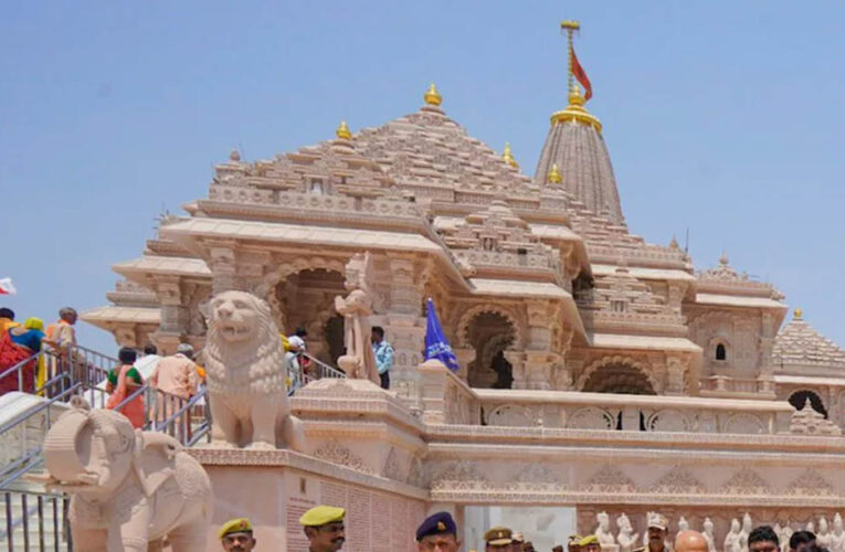 राम मंदिर चढ़ावा चोरी मामला: सुप्रीम कोर्ट ने तत्काल सुनवाई से किया इनकार, CBI जांच की मांग वाली याचिका पर पूछा- इतनी जल्दबाजी क्यों?