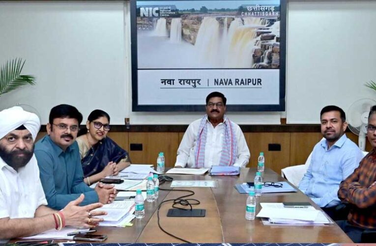 खाद्य मंत्री  दयालदास बघेल की अध्यक्षता में  मंत्री मण्डलीय उप समिति की बैठक सम्पन्न