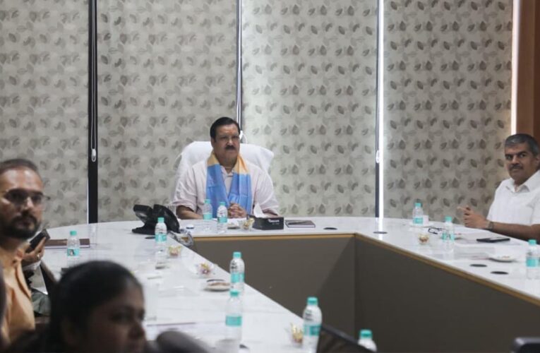 मंत्री टेटवाल ने वर्ल्ड स्किल्स फाइनलिस्ट् अजय अहिरवार से किया वर्चुअल संवाद