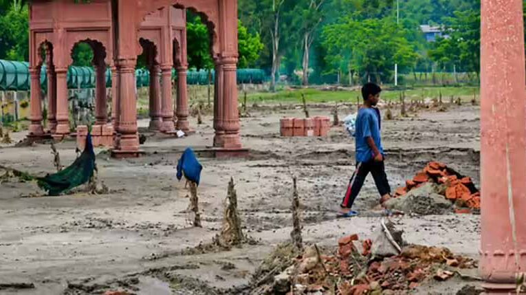 यमुना के 32 ऐतिहासिक घाटों का बड़ा कायाकल्प, 6 महीने में शुरू होगा काम