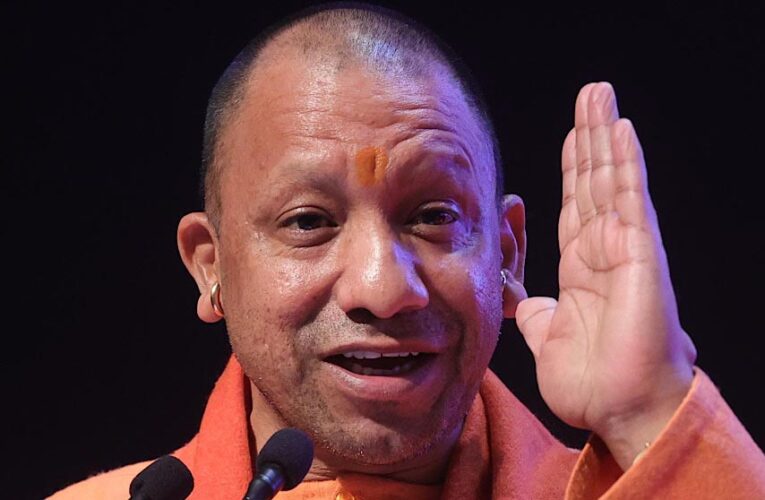 धर्मांतरण के मामलों पर CM योगी सख्त, बोले- हिंदुओं को मुस्लिम बनाने वालों पर होगी कड़ी कार्रवाई
