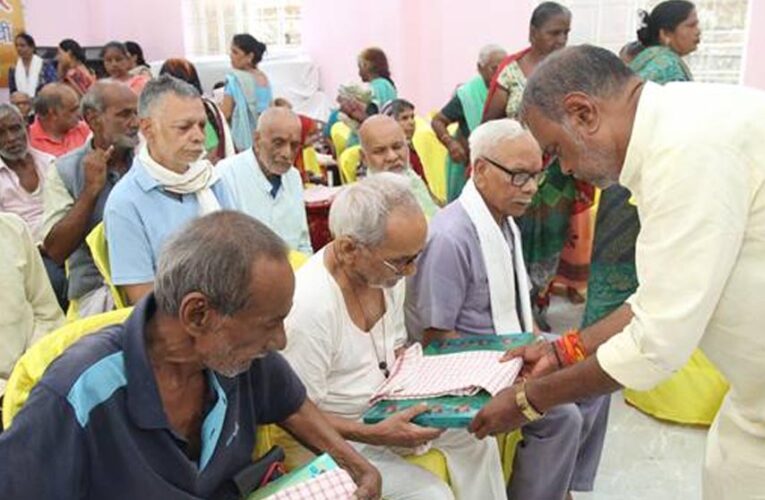 वरिष्ठजन की सेवा ही मानवता की सच्ची सेवा : मंत्री कुशवाह