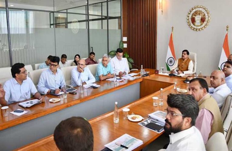 विज्ञान-प्रौद्योगिकी क्षेत्र में निवेश परियोजनाओं पर हो तेज अमल : मुख्यमंत्री डॉ. यादव