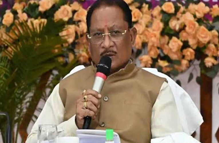 CM साय की फटकार के बाद बड़ा एक्शन, एमसीबी के DEO मिरे को पद से हटाया गया