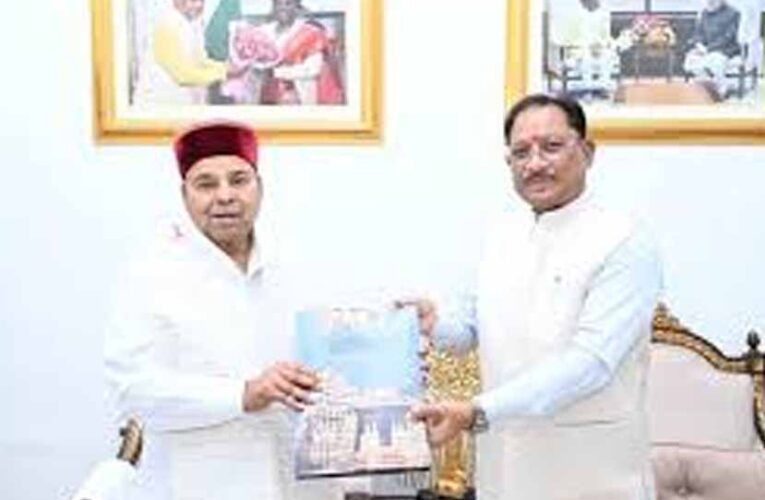 CM विष्णुदेव साय से मिले कर्नाटक के राज्यपाल थावरचंद गहलोत, समसामयिक मुद्दों पर हुई चर्चा