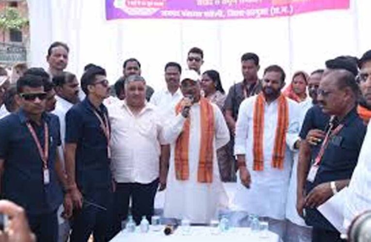 मत्स्य पालकों को मुख्यमंत्री साय की बड़ी सौगात, आधुनिक सामग्री बांटकर आजीविका को किया मजबूत