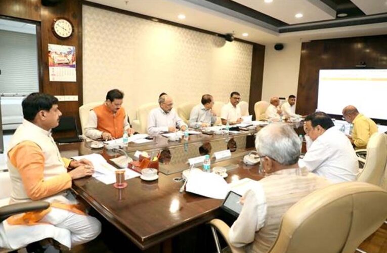 कौशल विकास और पर्यटन विभाग युवाओं के रोजगार के लिये समन्वयपूर्वक करें प्रबंध : मुख्यमंत्री डॉ. यादव