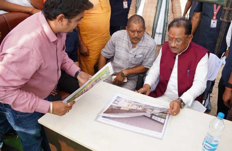 मुख्यमंत्री विष्णुदेव साय ने सलियाटोली में निर्माणाधीन नालंदा परिसर का किया निरीक्षण
