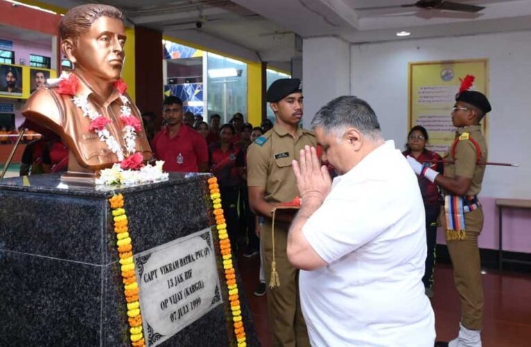 सैनिक स्कूल अंबिकापुर में आधुनिक पीवीसी बैडमिंटन कोर्ट का लोकार्पण, खेल प्रतिभाओं को मिलेगा नया मंच