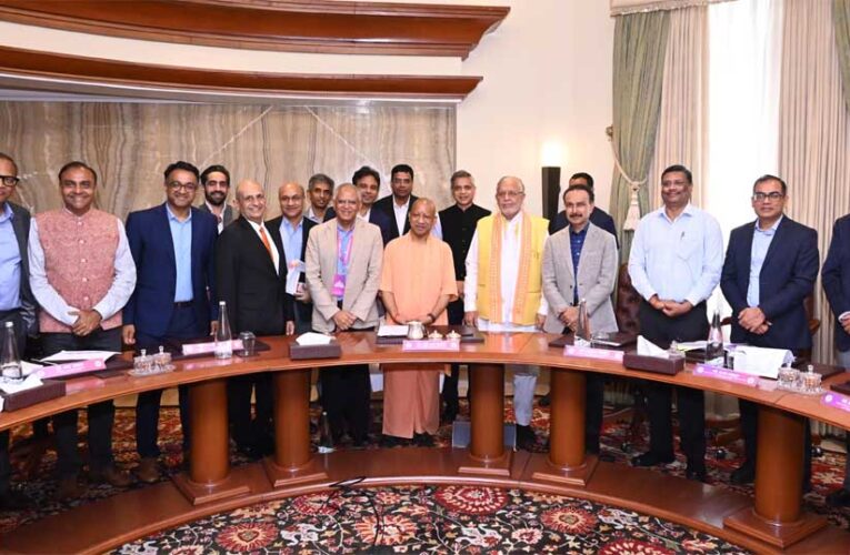 बेंगलुरु में गूंजा यूपी का विकास मॉडल: उद्योग जगत ने बताया निवेश, नवाचार और रोजगार का सबसे बड़ा उभरता केंद्र