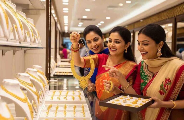 Gold-Silver Price Crash: जून में ₹17,000 टूटा सोना, ₹51,000 लुढ़की चांदी; जानें गिरावट की बड़ी वजह