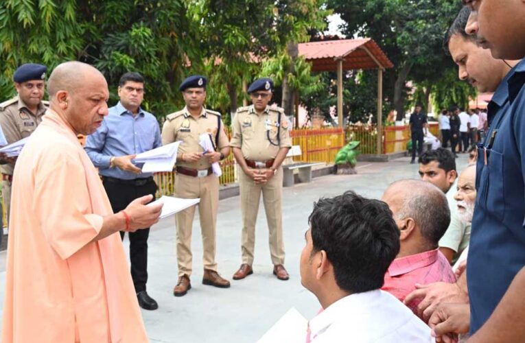 भूमि संबंधी प्रकरणों में लापरवाही पर हो सख्त कार्रवाई: मुख्यमंत्री