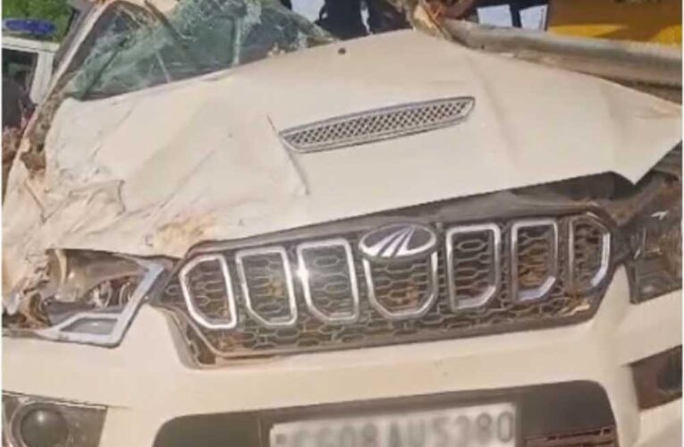 जबलपुर के डायल-112 हीरोज सड़क दुर्घटना में घायल 07 व्यक्तियों को त्वरित सहायता देकर पहुँचाया अस्पताल