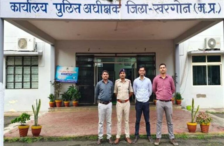 “सेफ क्लिक 2.0” अभियान में जागरूकता के साथ राहत भी दे रही मध्यप्रदेश पुलिस