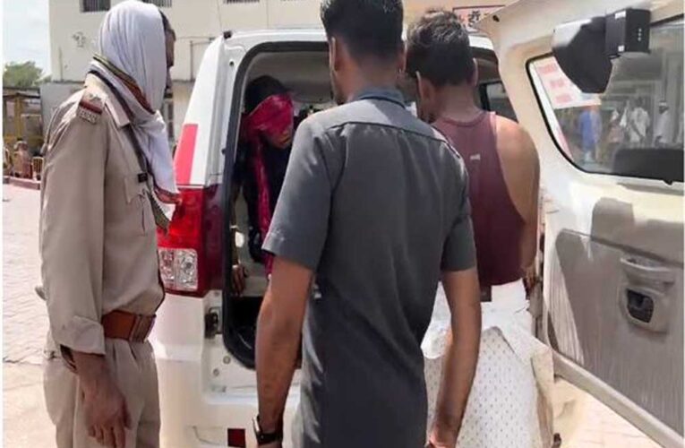 टीकमगढ़ के डायल-112 हीरोज सड़क दुर्घटना में घायल दो युवतियों एवं एक युवक को त्वरित सहायता से पहुँचाया अस्पताल