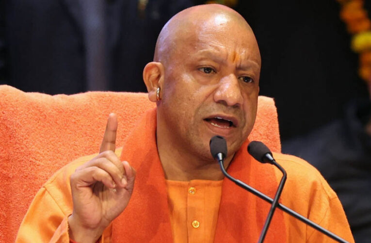 UP की महिलाओं को CM योगी का बड़ा तोहफा, मुफ्त आवास और स्वास्थ्य सुरक्षा योजना का मिलेगा लाभ