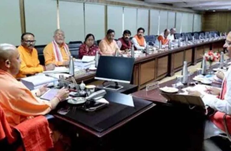 यूपी में इलेक्ट्रिक वाहन खरीदना हुआ सस्ता, रोड टैक्स माफ और ₹2.56 लाख तक लाभ