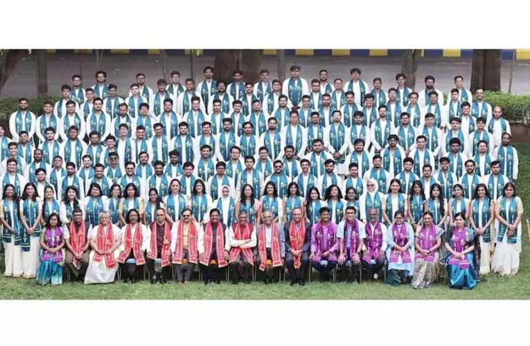 IIIT बेंगलुरु छात्र को मिला 1.5 करोड़ का पैकेज, रचा नया रिकॉर्ड