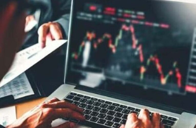 10 रुपये से कम का शेयर बना मल्टीबैगर, 1 साल में दिया 1174% रिटर्न