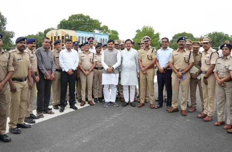 पुलिस विभाग के अधिकारियों-कर्मचारियों ने पदोन्नति पर मुख्यमंत्री डॉ. यादव का जताया आभार