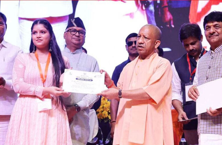 मुख्यमंत्री ने विश्व युवा कौशल दिवस-2026 के अवसर पर 11 युवाओं को किया सम्मानित