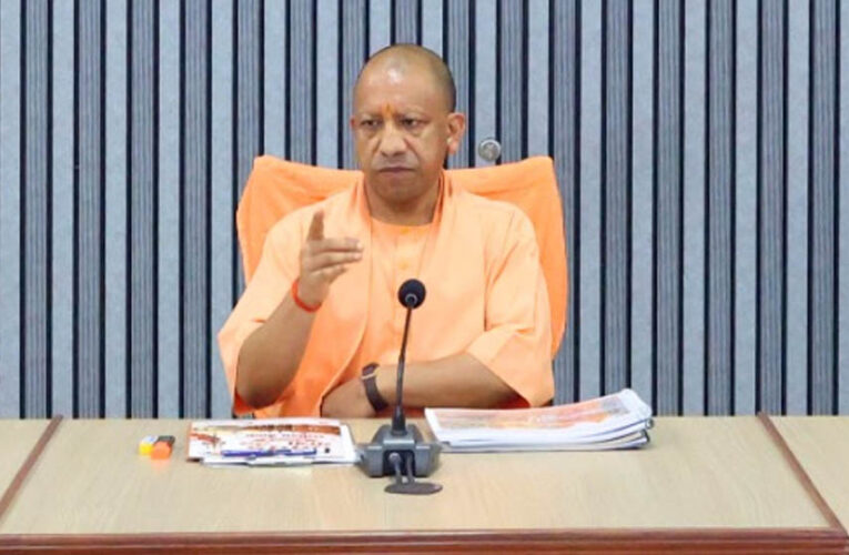 कांवड़ यात्रा में सुरक्षा से समझौता नहीं, अफवाह फैलाने वालों पर करें सख्त कार्रवाई : सीएम योगी